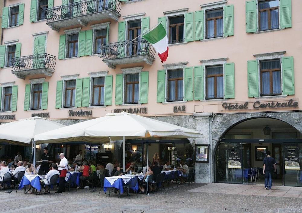 Hotel Centrale Riva del Garda Esterno foto